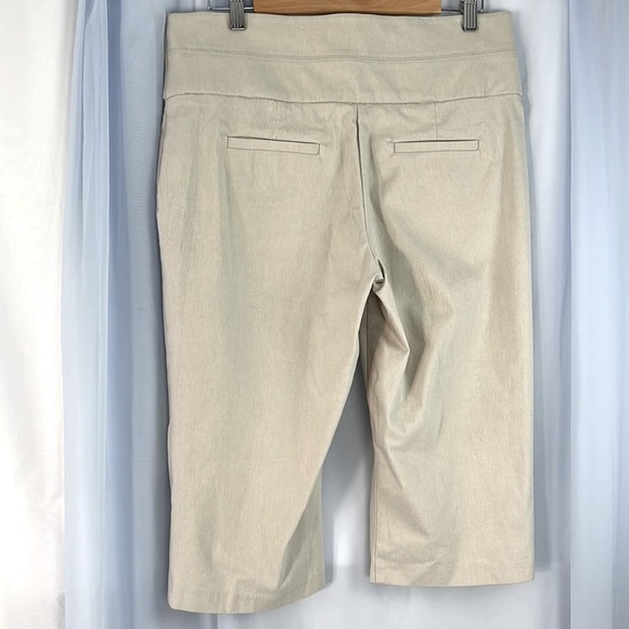 Prophecy khaki capris stretch pull on casual knee length pants size 12P - Picture 2 of 10
